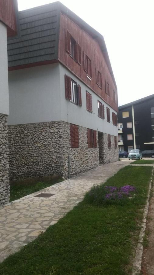 Gaby Apartment-Center Of Plitvička Jezera Exterior foto